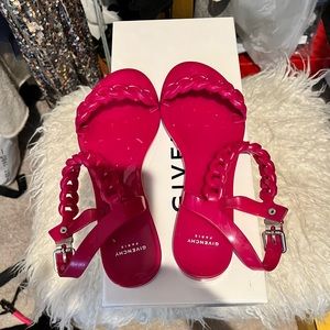 Woman Givenchy jelly sandal size 38